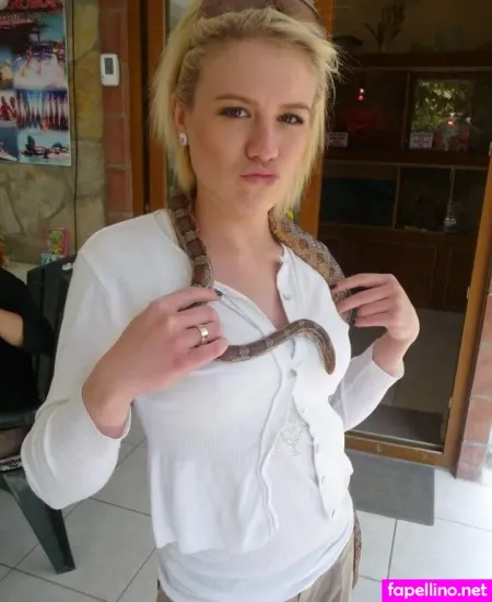 Lisa Bund OnlyFans Thumbnail #fUuTtVxnXT