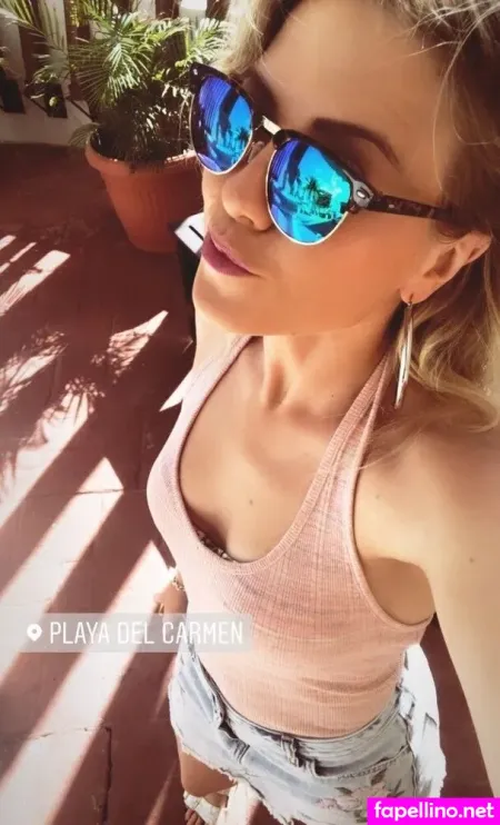 Lisa Bund OnlyFans Thumbnail #rvj7XQcSk3