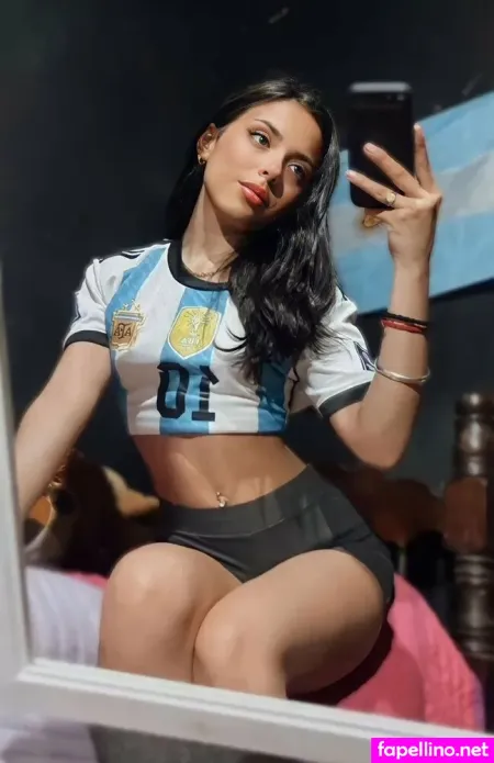 Lisa Caro OnlyFans Thumbnail #kRDeVU1nU1