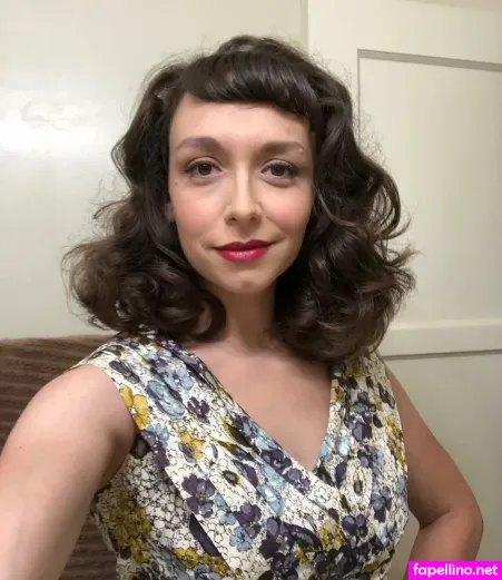 Lisa Dee OnlyFans Thumbnail #j6Mpicm00p