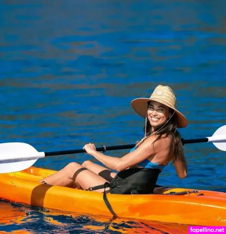 Lisa Dillon OnlyFans Thumbnail #9xPewgKE0o