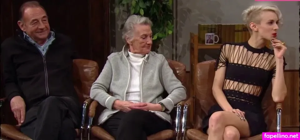 Lisa Eckhart OnlyFans Thumbnail #NV8JGFe64P