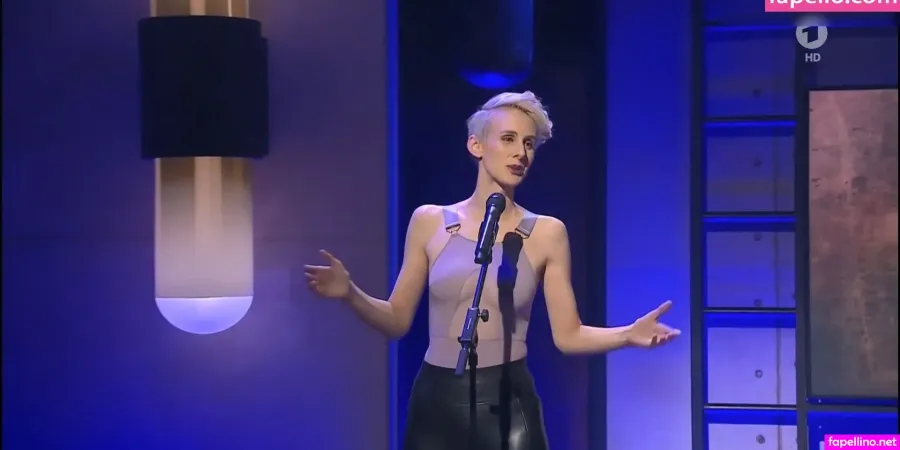 Lisa Eckhart OnlyFans Thumbnail #TTVK517OKC