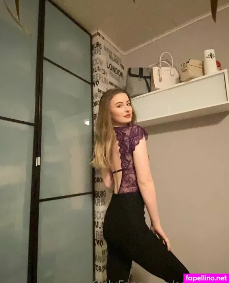 Lisa Emelie Wessel OnlyFans Thumbnail #GAbrbxlObN