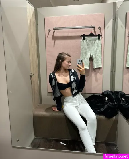 Lisa Emelie Wessel OnlyFans Thumbnail #dWOrGfJyUM