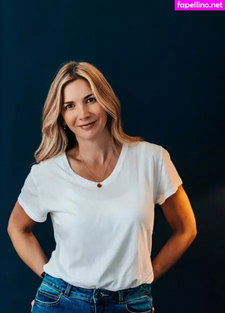 Lisa Faulkner OnlyFans Thumbnail #5y8z8gI03F