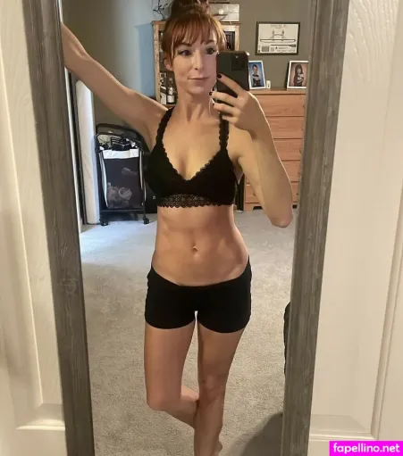 Lisa Foiles OnlyFans Thumbnail #4KAl3SXG7Z