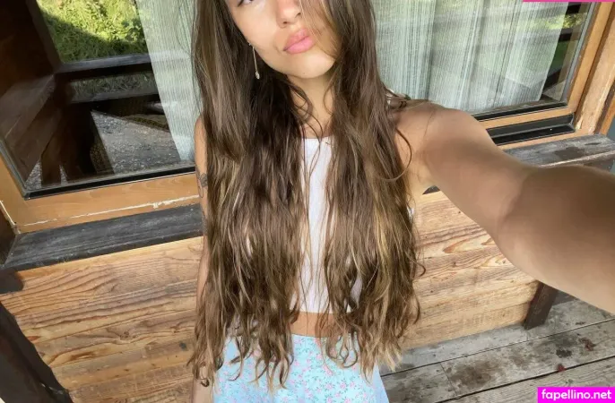 Lisa Key OnlyFans Thumbnail #NXp2Xhhmoz