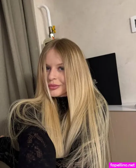 Lisa Knows OnlyFans Thumbnail #1ZHi7Yu0xB