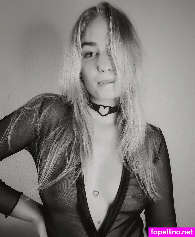 clairelunaire, clairelunaire99, sureenoughkrehativ Nude Leaked OnlyFans Photo #GcnwhANsHw