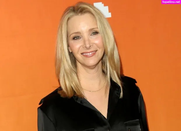 Lisa Kudrow OnlyFans Thumbnail #OE66t4hKCD