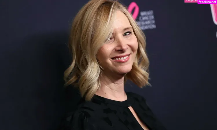 Lisa Kudrow OnlyFans Thumbnail #iIAUCYSZ5O
