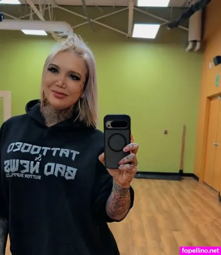 Lisa Landerkin 2 OnlyFans Thumbnail #YvfhRQmfj9