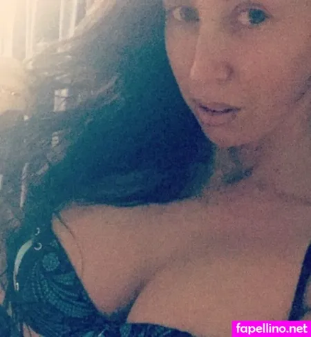 Lisa Lewis OnlyFans Thumbnail #mqSUxLlYAh