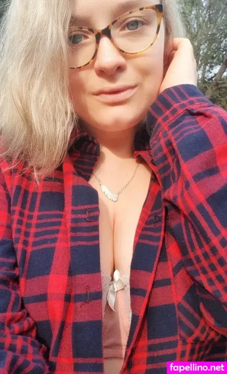 Lisa Liepa OnlyFans Thumbnail #nrOdxlgr6r