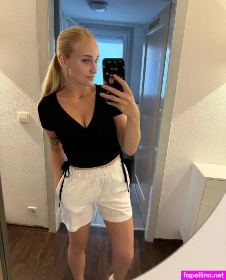 Lisa Lu 2 OnlyFans Thumbnail #v7iKIOvD9i