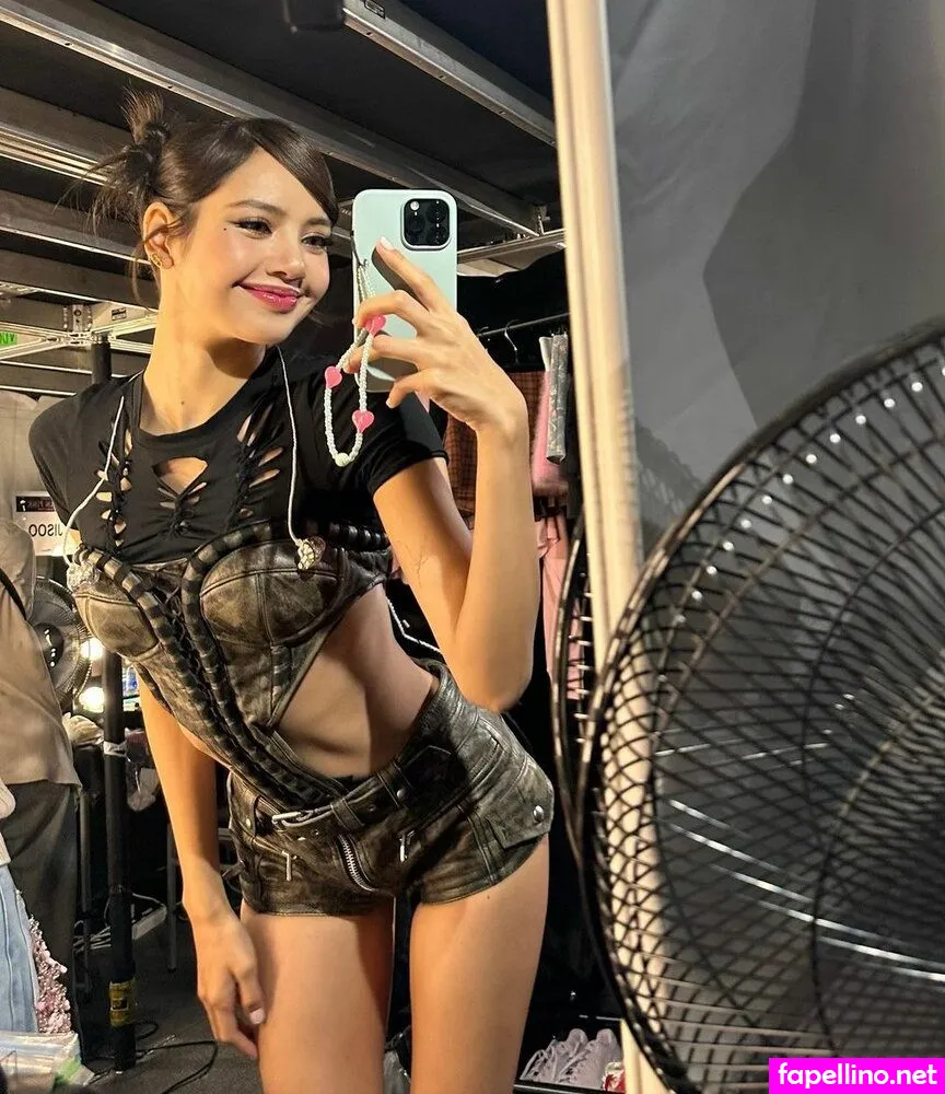 lalalalisa_m Nude Leaked OnlyFans Photo #YATFD7JDEr