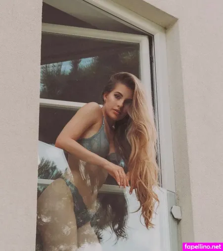 Lisa Marie Schiffner OnlyFans Thumbnail #opEt52WgCO