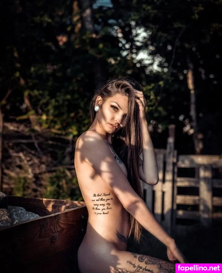 lisa.mslz, user Nude Leaked OnlyFans Photo #22K2FmUQax