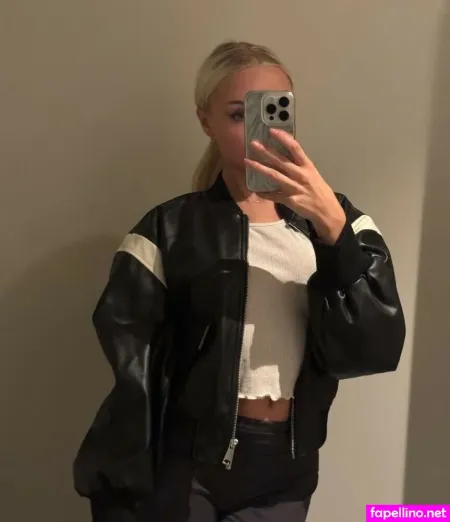 Lisa Pedersen OnlyFans Thumbnail #eNO2b2eCZA