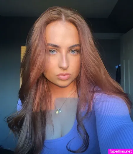 Lisa Sutherland OnlyFans Thumbnail #Y2SdNb9srd