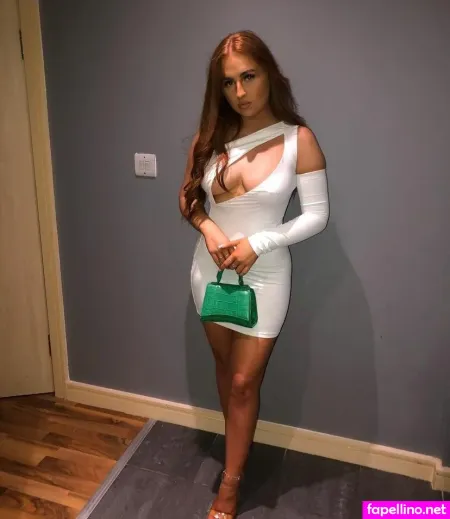 Lisa Sutherland OnlyFans Thumbnail #YG3IiRNxeG