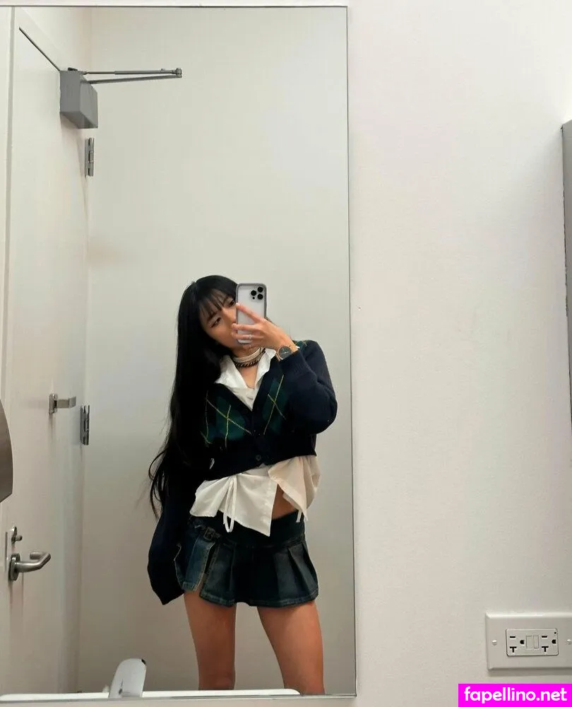 _lisatung, artsybylisa Nude Leaked OnlyFans Photo #6uJPrpuqZb