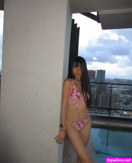 Lisa Tung OnlyFans Thumbnail #95HSbZabGw