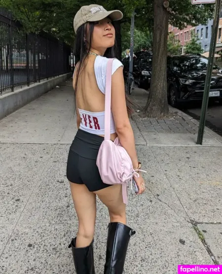 Lisa Tung OnlyFans Thumbnail #dCmyQu6C3y