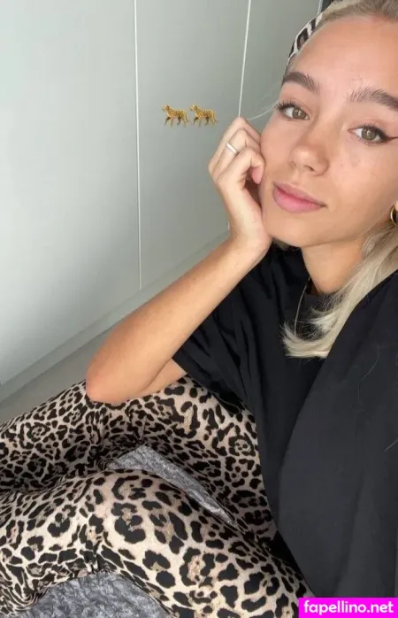 Lisa Und Lena OnlyFans Thumbnail #2tvxPZMpa1