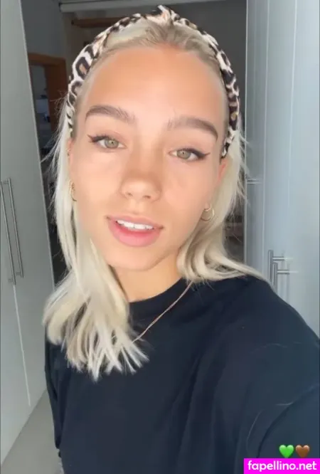 Lisa Und Lena OnlyFans Thumbnail #kJ12XF4Lgy