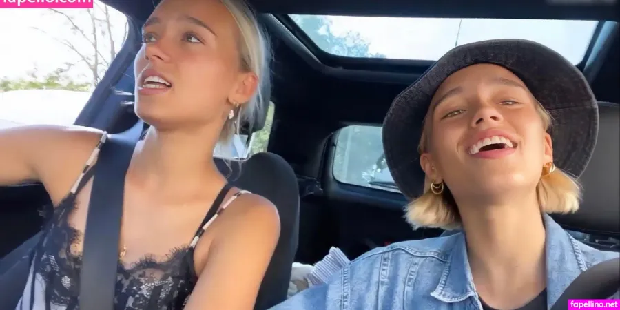 Lisa Und Lena OnlyFans Thumbnail #m9Rs3R0VoM