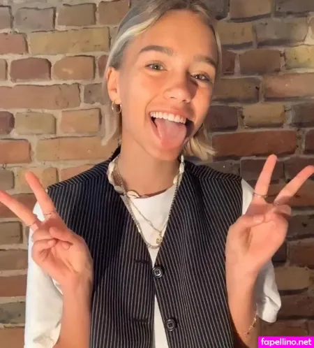 Lisa Und Lena OnlyFans Thumbnail #pYx0l7Cgsa