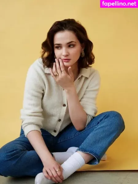 Lisa Vicari OnlyFans Thumbnail #JabA6ZazTS