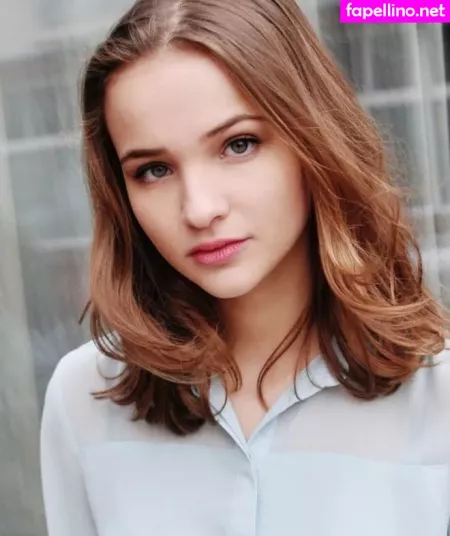 Lisa Vicari OnlyFans Thumbnail #SojuTAE3Kg