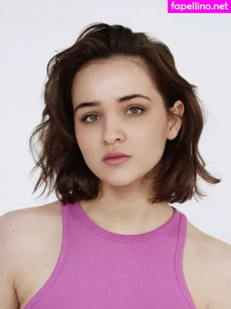 Lisa Vicari OnlyFans Thumbnail #Zih0em3bVR