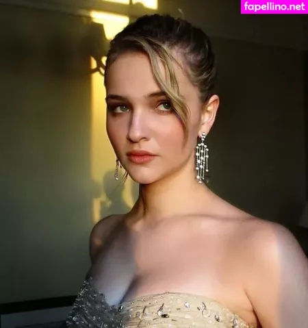 Lisa Vicari OnlyFans Thumbnail #dce9GmBAPF