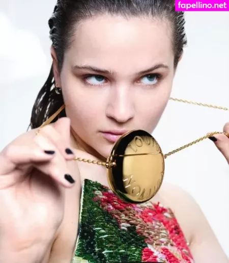 Lisa Vicari OnlyFans Thumbnail #mSTxqkgCh0