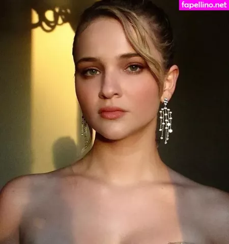 Lisa Vicari OnlyFans Thumbnail #zKkCQ2fHRG