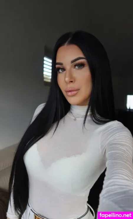 Lisa Weinberger 1 OnlyFans Thumbnail #8AsQziGKlZ
