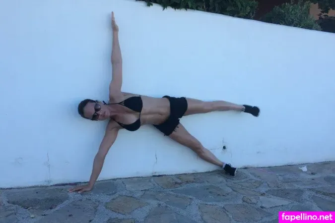 Lisa Zbozen OnlyFans Thumbnail #DeanOMsq85