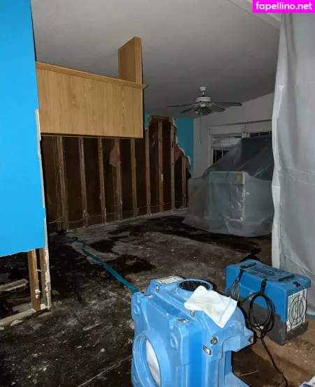 Lisaapinelli OnlyFans Thumbnail #EMENcOYmeu