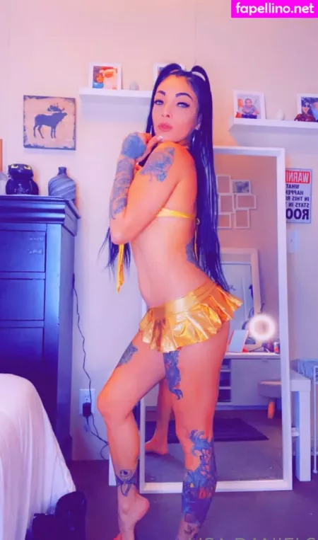 Lisadaniels3 OnlyFans Thumbnail #cY7bDUvz35