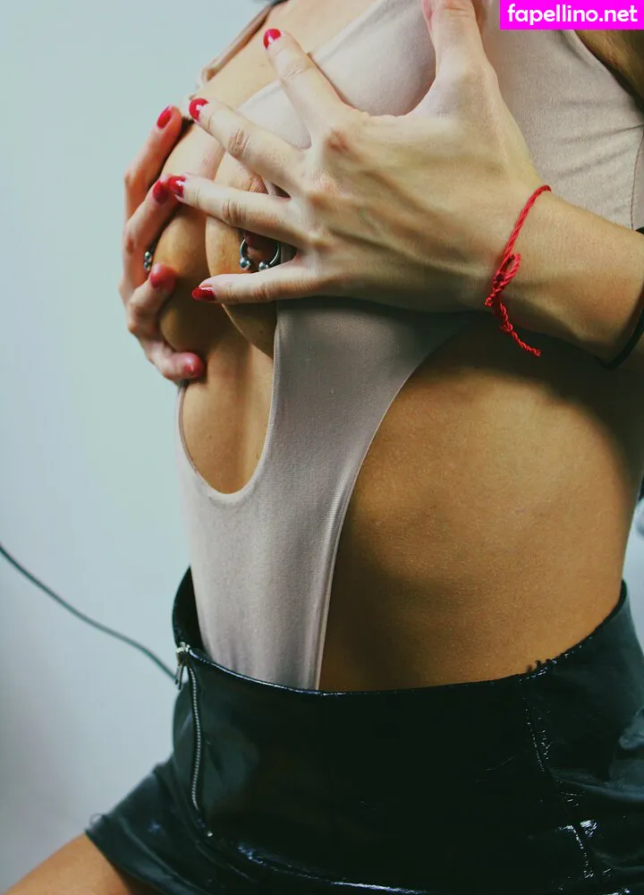 lisagallofree, livinglifefree__ Nude Leaked OnlyFans Photo #R64UlaEpu1