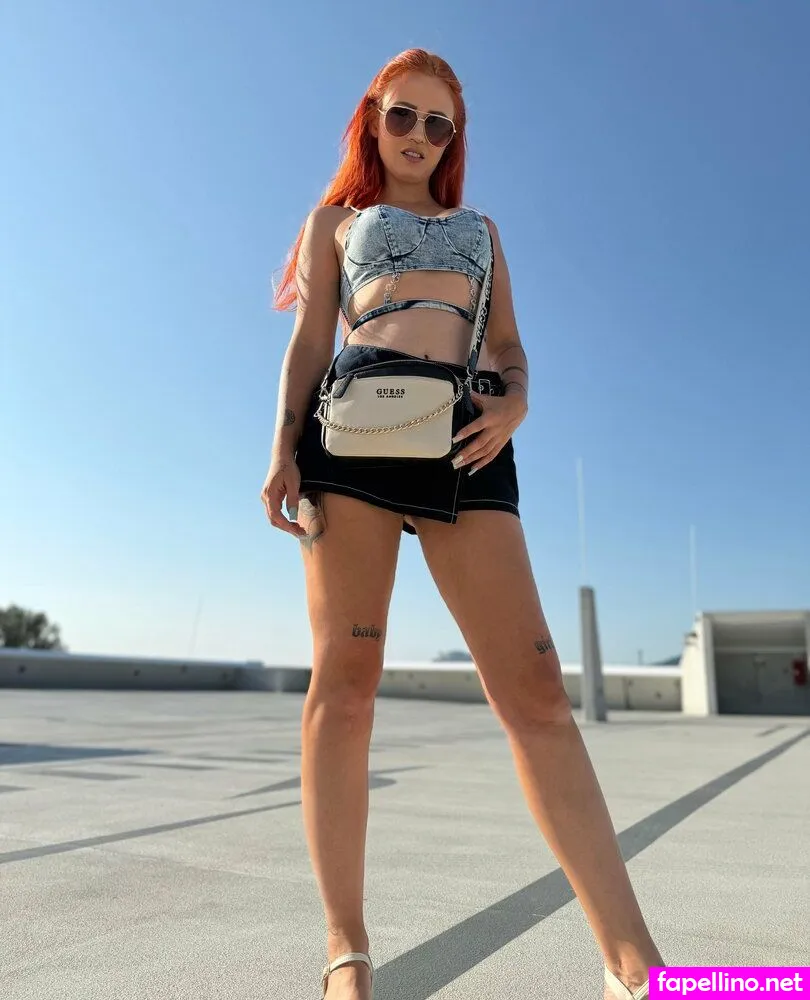 lisahaazel, lisahaazel_ Nude Leaked OnlyFans Photo #P9Eiu1Iw6v