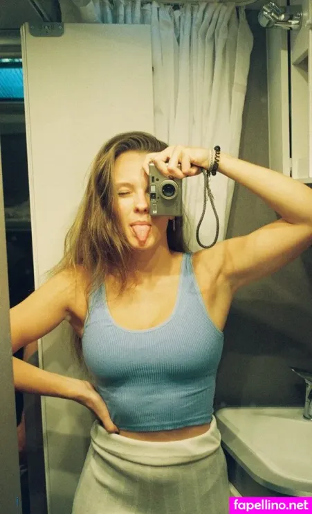 Lisamjung OnlyFans Thumbnail #lYSrZLnkSU