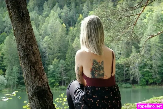 Lisaonthemoon OnlyFans Thumbnail #8dSUX3eXVV