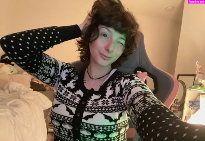 Lisasayshello OnlyFans Thumbnail #wEObnmG37J