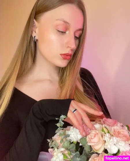 Lisastorm OnlyFans Thumbnail #POuz9VDcXg