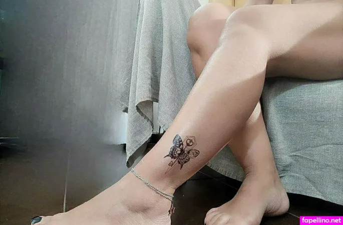 Lisawife80 OnlyFans Thumbnail #RnZUyrQ5UG